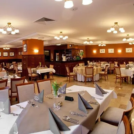 Zloty Rog Hotel